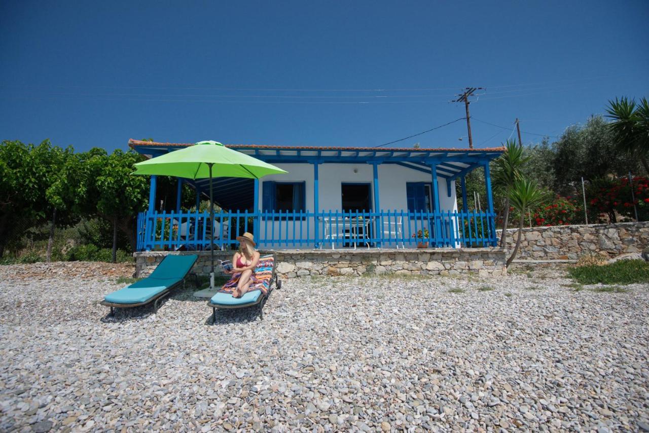 Seahorse Cottage Mourtero エクステリア 写真